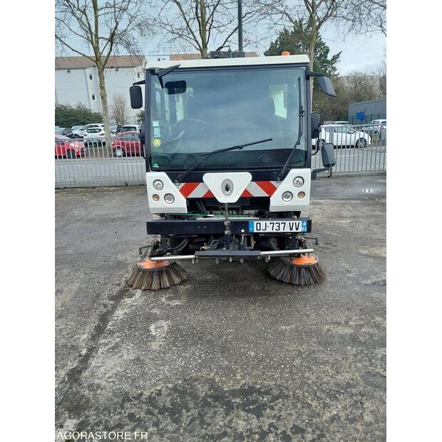 2014 سكاراب Minor-45756322