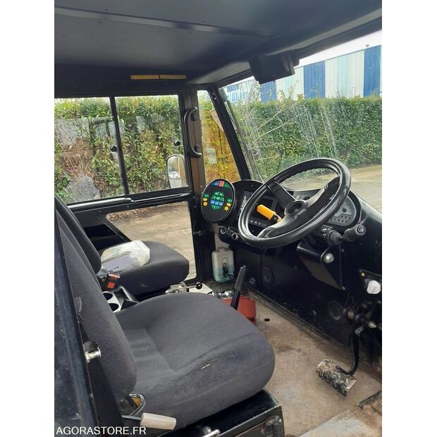 2014 سكاراب Minor-45756323