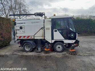 2014-scarab-minor-1427966-45756327