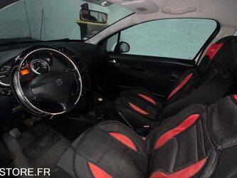 2010-peugeot-207-1427968-45756339