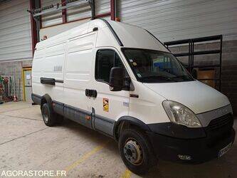 Image for Vans 2013 Iveco DAILY 65C17 for Sale in France