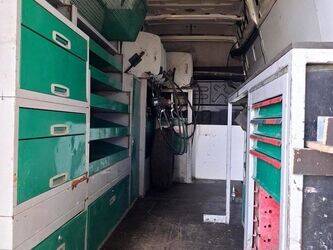 2013-iveco-daily-65c17-1427969-45756347