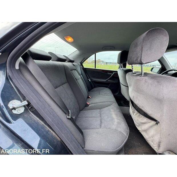 1999 Mercedes-Benz E220-45756372