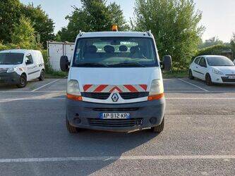 صورة ل شاحنات 2010 رينو Master