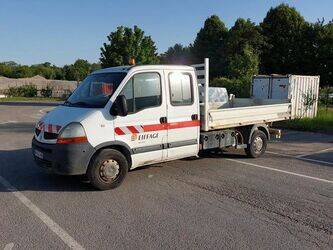 2010-renault-master-1427980-45756476