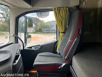 2016-volvo-fh16-1427982-45756497