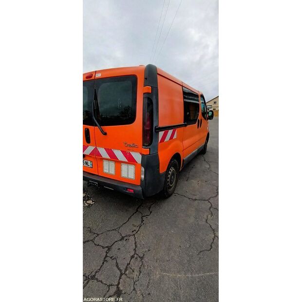 2004 Renault Trafic-45756509