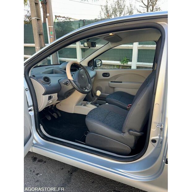 2010 Renault Twingo-45756576