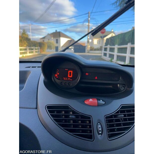 2010 Renault Twingo-45756577