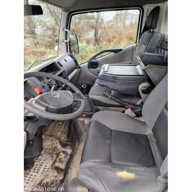 2016 NISSAN Cabstar-45756724