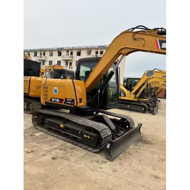 2024 ساني 75C-45756769