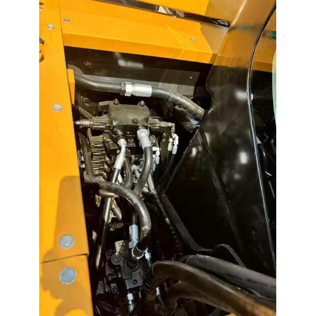 2024 ساني 75C-45756775