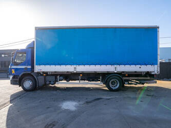 2012-renault-premium-300-1428011-45757169