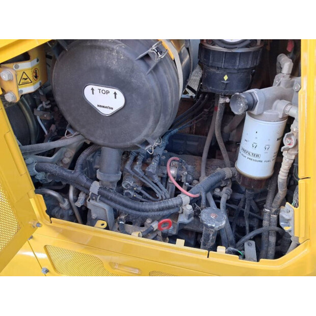 2018 Komatsu D61PXI-24-45757838