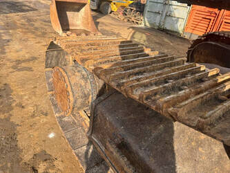 2009-hitachi-zx350lc-3-1428032-45758000