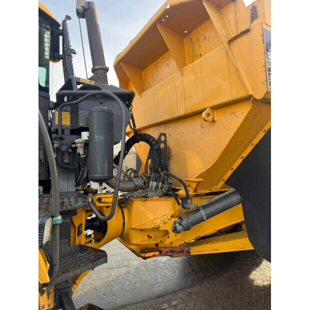 2012 فولفو A30F-45758030