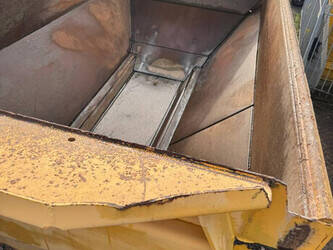 2012-volvo-a30f-1428033-45758035