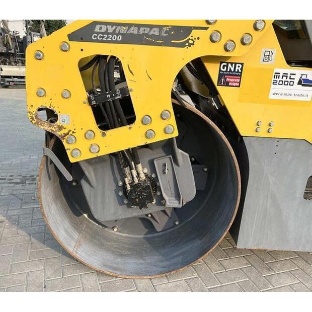 2015 DYNAPAC CC2200-45758111