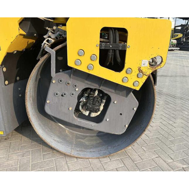 2015 DYNAPAC CC2200-45758124