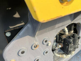 2015-dynapac-cc2200-45758125