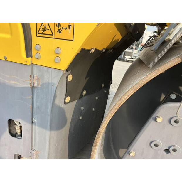 2015 DYNAPAC CC2200-45758126