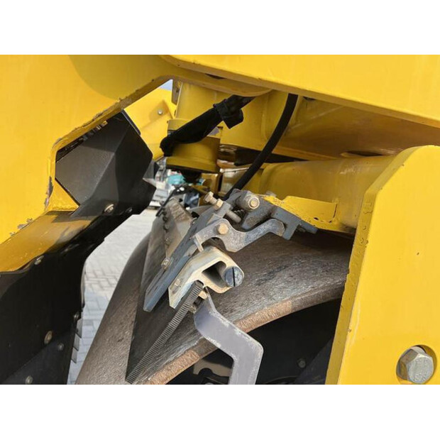 2015 DYNAPAC CC2200-45758127