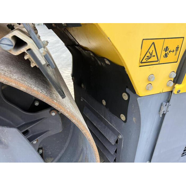 2015 DYNAPAC CC2200-45758139