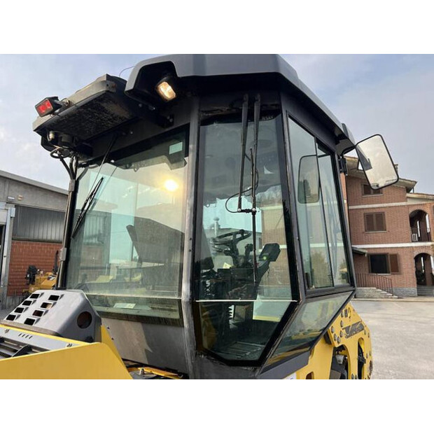 2015 DYNAPAC CC2200-45758142