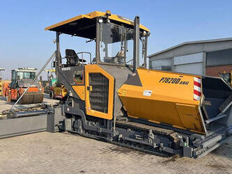 2018-volvo-p-7820d-45758261