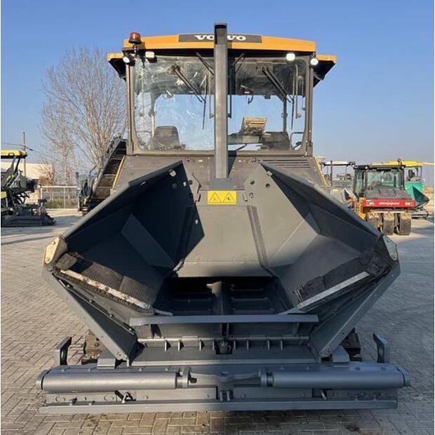 2018 فولفو P 7820D-45758263