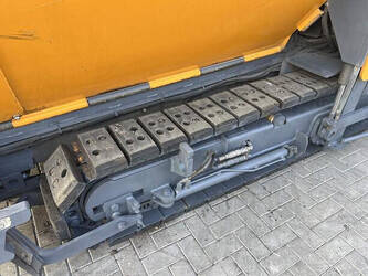 2018-volvo-p-7820d-45758267