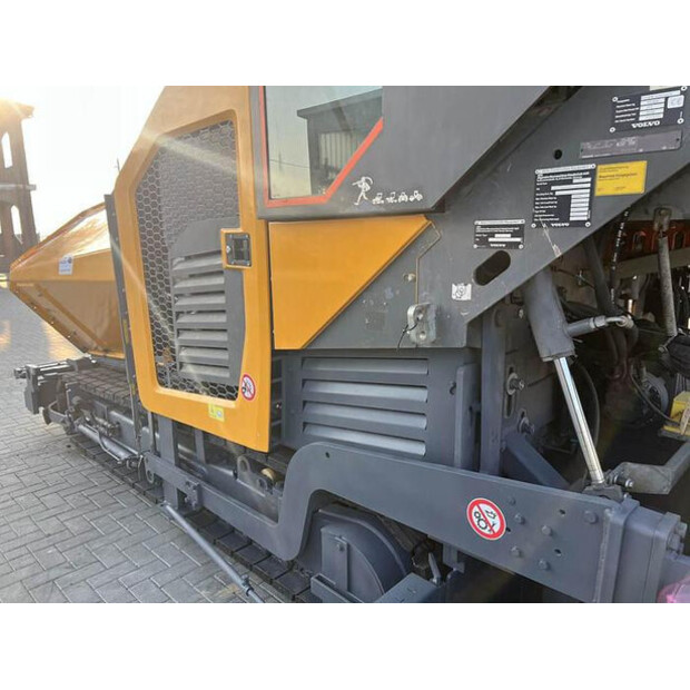 2018 فولفو P 7820D-45758272