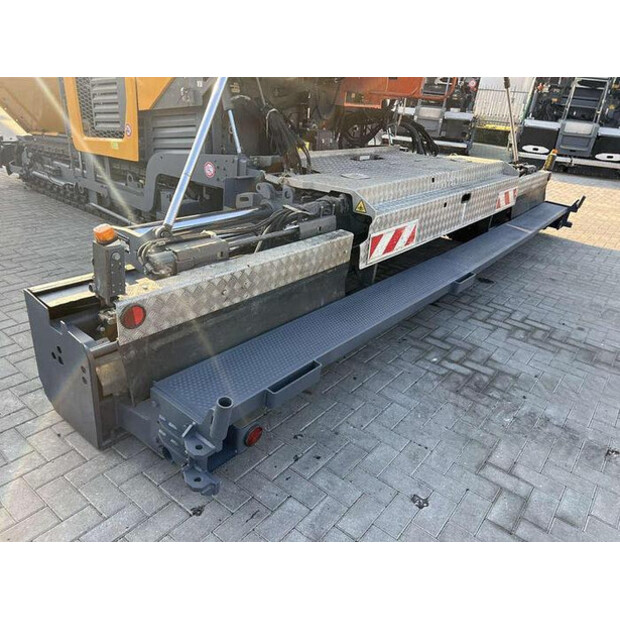 2018 فولفو P 7820D-45758290