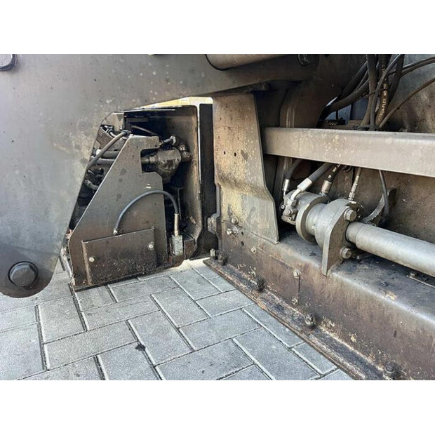 2018 فولفو P 7820D-45758293