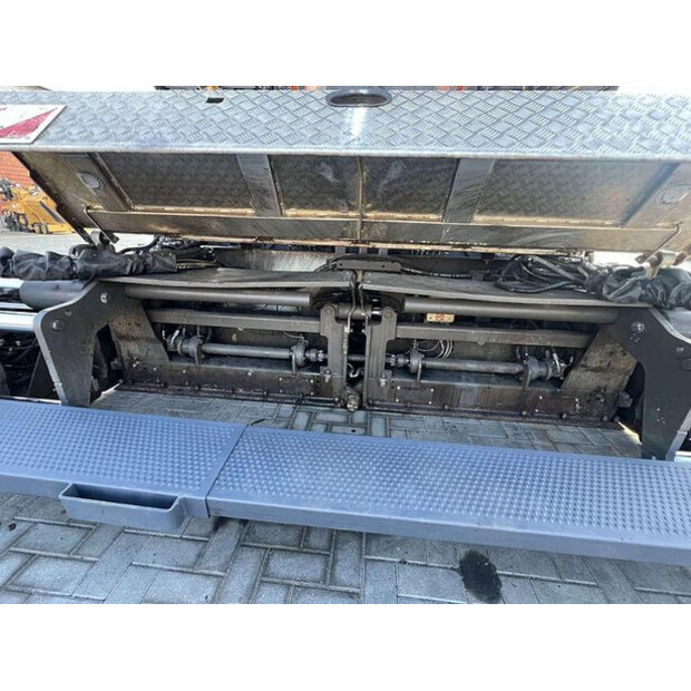 2018 فولفو P 7820D-45758296