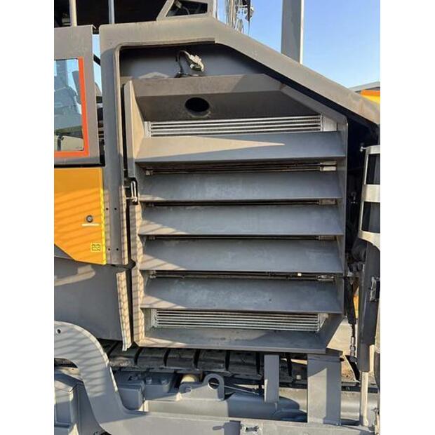 2018 فولفو P 7820D-45758341