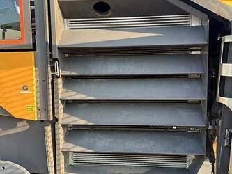 2018-volvo-p-7820d-45758341