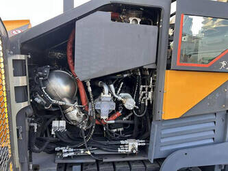 2018-volvo-p-7820d-45758347