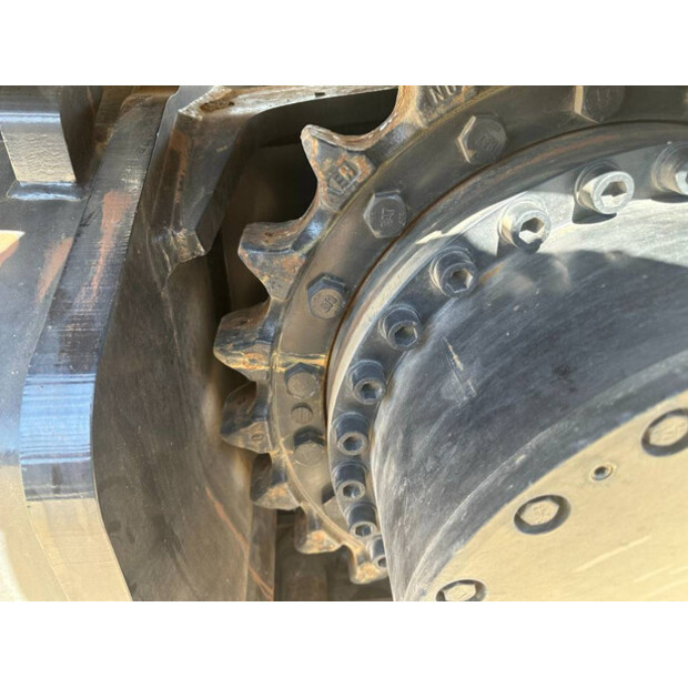 2022 كاتربيلر 350-45758594