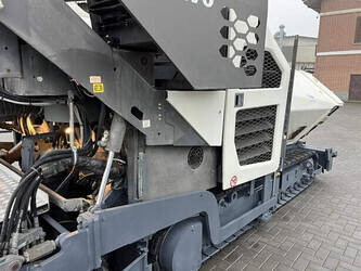 2014-volvo-p7820c-1237122-45758702