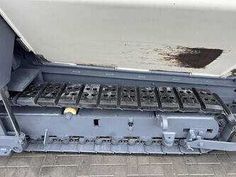 2014-volvo-p7820c-1237122-45758705