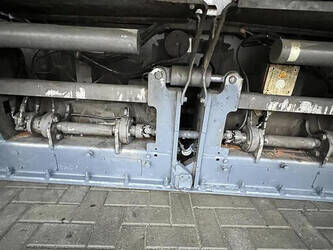 2014-volvo-p7820c-1237122-45758728