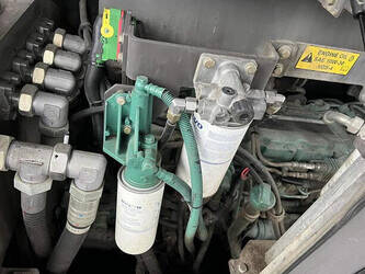 2014-volvo-p7820c-1237122-45758762