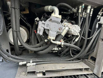 2014-volvo-p7820c-1237122-45758774