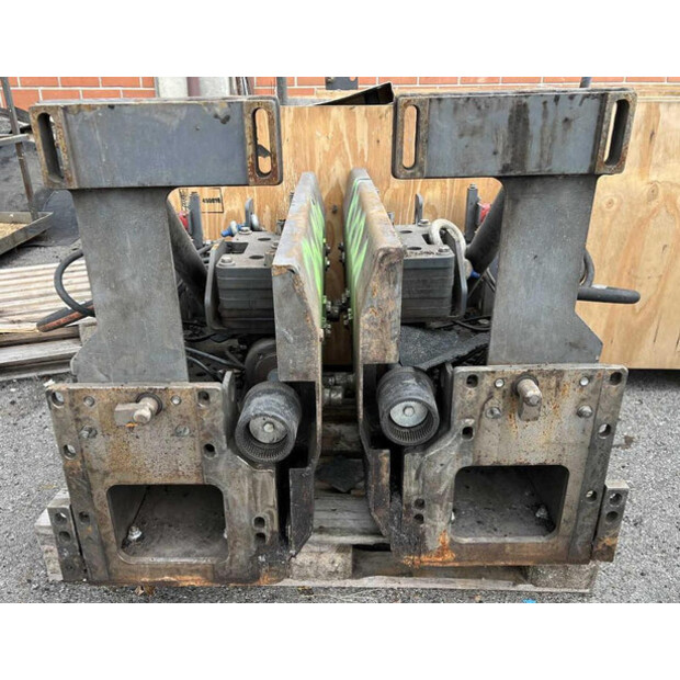 2018 فوجلي SUPER 1900-3I-45758973