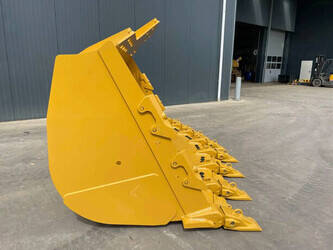 2026-caterpillar-988k-45759220