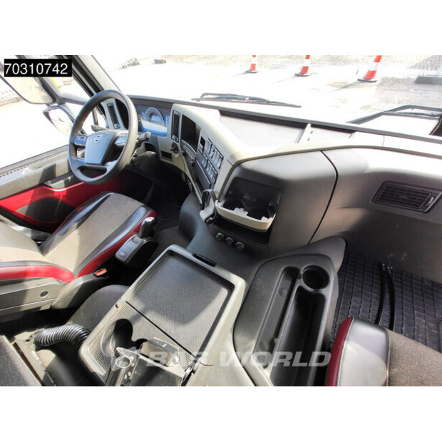 2017 فولفو FM 540-45759626