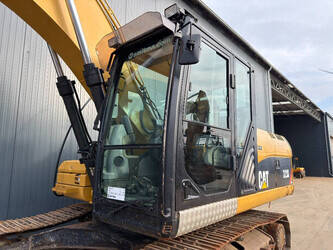 2011-caterpillar-323dl-1428133-45760444