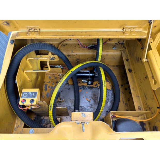 2011 كاتربيلر 323DL-45760452