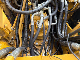 2011-caterpillar-323dl-1428133-45760454